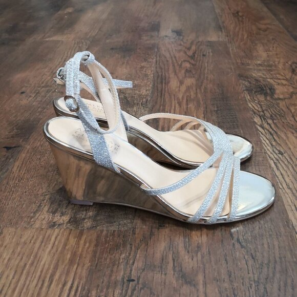 New Badgley Mischka Soft Gold Glitter Strappy Sandals Wedges Size 8 - Picture 4 of 6